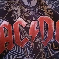 felpa acdc