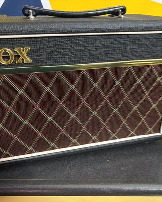 Amplificatore VOX - V9106