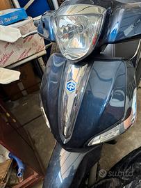 Scoter Liberty 50cc 4 tempi benzina
