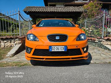 SEAT LEON 10400 KM  