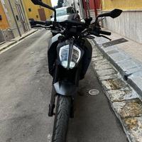 KTM duke 125