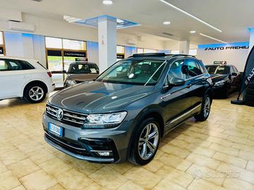 VW Tiguan 2.0 TDI DSG 4MOTION R-Line Tetto / LED /