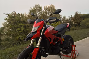 Ducati Hypermotard 939 Red 2017