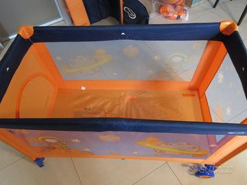 Lettino da viaggio Giordani con materasso e teli