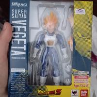 vegeta sh figuarts bandai 