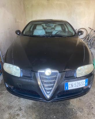 ALFA GT - DEVO LIBERARE IL GARAGE VELOCEMENTE