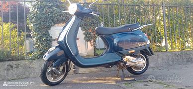 Piaggio Vespa 50 LX - 2012