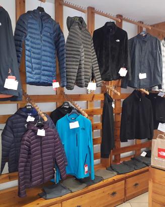 Mobili In Legno Per Arredamento 
