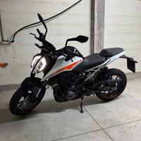 Duke 390 ABS 2022 – Unico Proprietario – 5.424 km