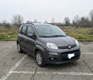 Fiat Panda grigia 2017 benzina 33699km 51kw