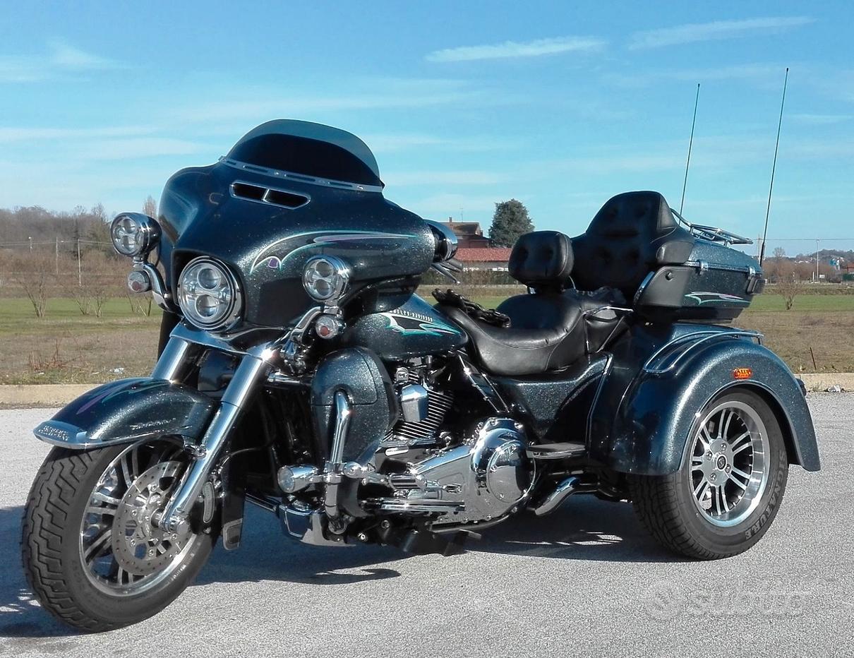 Tri Glide Moto Custom Ruote New 2025 Harley-Davidson Road Glide