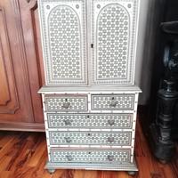 mobiletto arabo intarsiato, toilette,