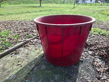 Mastello Agricolo in Plastica Robusta