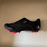 Scarpa da ciclismo Fizik terra
