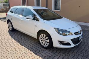 Opel Astra 1.6 CDTI 136CV Ok Neopatentati