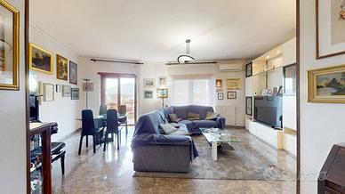 Appartamento Napoli [Cod. rif 3240390VRG]