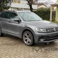 Volkswagen Tiguan 2.0 tdi Advanced R-Line Exterior