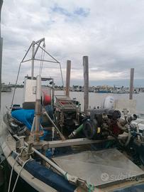 barca adibita pesca vongole