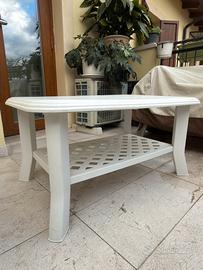 Tavolino da giardino