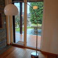 Lampada ad arco da arredo