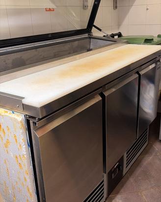 Frigo Saladette