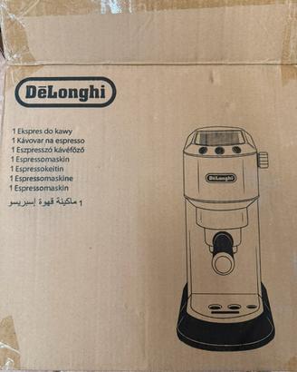 DeLonghi Dedica macchina espresso
