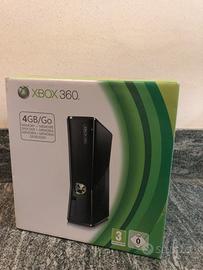 XBOX 360 Slim 4GB come nuova