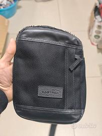 borsello uomo Eastpak 