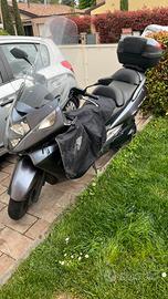 Scooter Silver Wing 400