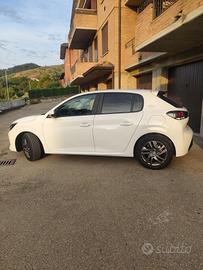 Peugeot 208 1.5 buehdi Sì neopatentati