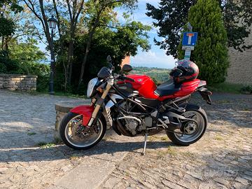 Mv agusta brutale 750 s