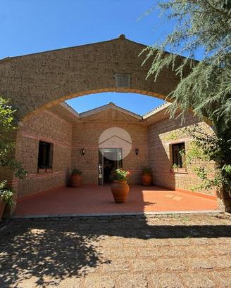 VILLA SINGOLA A MAGLIANO SABINA