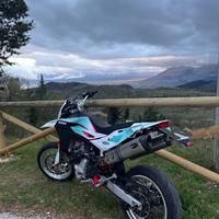 Swm sm 650 r Motard