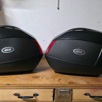bauli laterali givi moto