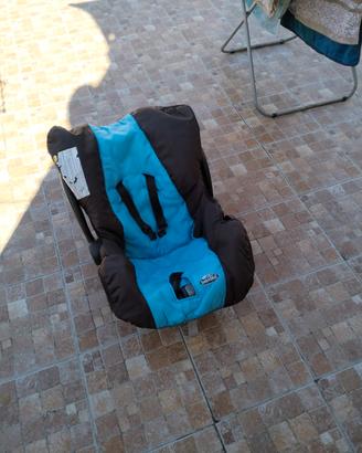 ovetto seggiolino auto 