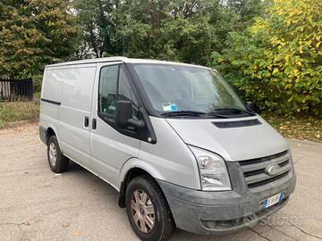 ford transit benzina/metano