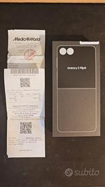 Galaxy Z flip8 256gb SIGILLATO, prezzo trattabile 