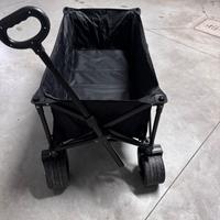 Carrello pieghevole con ruote multiuso