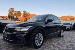 Volkswagen Tiguan Life 2.0 TDI 122 CV