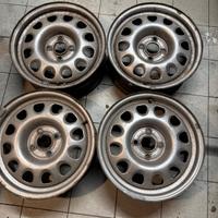 4 cerchioni in ferro originali golf da 15