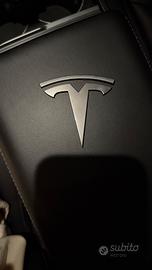 Logo Tesla Model 3 Highland 2024