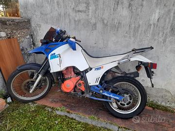 Ricambi Suzuki DR 750 BIG