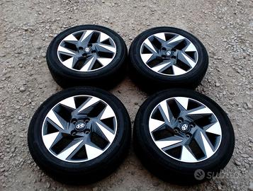 Cerchi e gomme nuove 15 originali hyundai