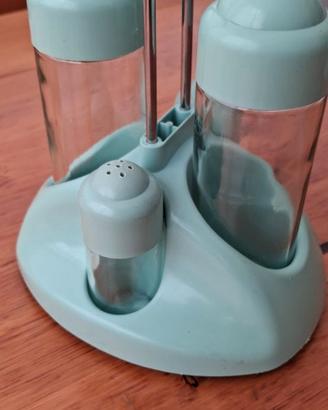 Set condimenti di design vintage