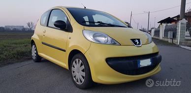 Peugeot 107 1.0 12v *UNIPROPRIETARIO