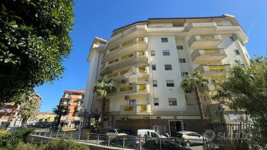 4 LOCALI A CORIGLIANO-ROSSANO