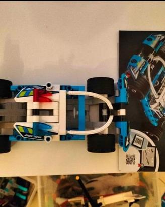 LEGO TECHNIC 42091 auto polizia