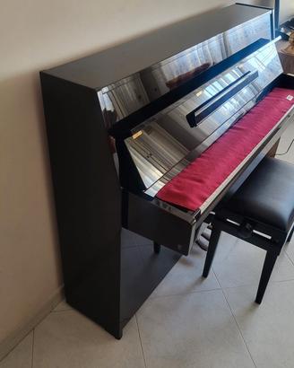 pianoforte Yamaha verticale 
