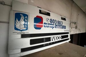 Eurocargo cofano fari paraurti parafanghi