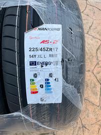 Gomme 225/45 r17